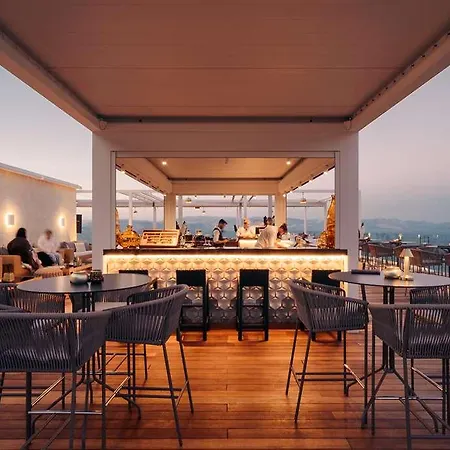 Angsana Corfu فندق بينيتسيس